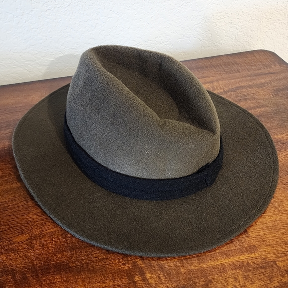 Torrid hat med/LG - Picture 4 of 9